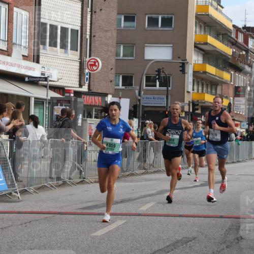15.09.2024 - PSD Bank Halbmarathon Michael Strokosch http://msf.ph/oto/7082250 15.09.2024 11:19:20 Ziel 401, 628, 630, 640, 822, 859, 887, 1070 meine-sportfotos.de
