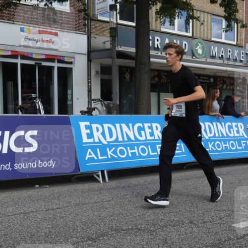 15.09.2024 - PSD Bank Halbmarathon Michael Strokosch http://msf.ph/oto/7082253 15.09.2024 12:27:58 Ziel 1858, 2322, 2420, 3073, 3284 meine-sportfotos.de