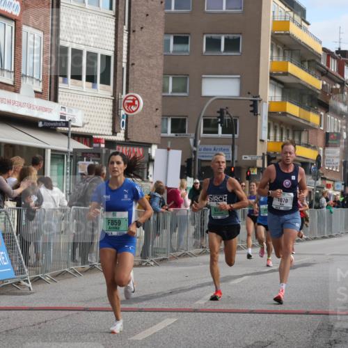 15.09.2024 - PSD Bank Halbmarathon Michael Strokosch http://msf.ph/oto/7082261 15.09.2024 11:19:21 Ziel 401, 628, 630, 640, 822, 859, 887, 1070 meine-sportfotos.de