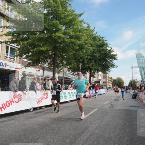 15.09.2024 - PSD Bank Halbmarathon Miley Keyser http://msf.ph/oto/7082262 15.09.2024 11:41:40 Ziel 768, 943, 960, 1183, 1203, 1241, 1243, 1260, 1262, 1320, 1970, 2083, 2707, 2850 meine-sportfotos.de