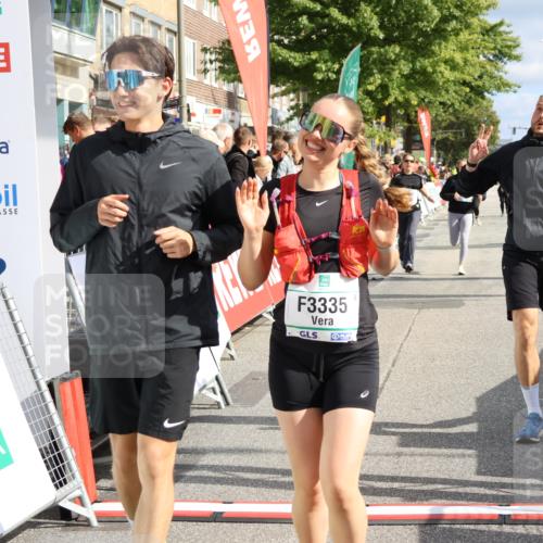 15.09.2024 - PSD Bank Halbmarathon Strokosch-Dieckow http://msf.ph/oto/7082277 15.09.2024 12:35:37 Ziel 2207, 2324, 3300, 3335, 3468 meine-sportfotos.de