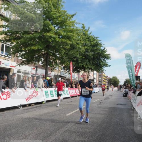 15.09.2024 - PSD Bank Halbmarathon Miley Keyser http://msf.ph/oto/7082280 15.09.2024 11:41:43 Ziel 768, 943, 953, 960, 1183, 1203, 1241, 1243, 1260, 1262, 1320, 1542, 1970, 2083, 2707, 2850 meine-sportfotos.de