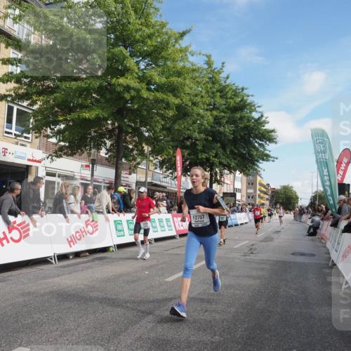 15.09.2024 - PSD Bank Halbmarathon Miley Keyser http://msf.ph/oto/7082282 15.09.2024 11:41:43 Ziel 768, 943, 953, 960, 1183, 1203, 1241, 1243, 1260, 1262, 1320, 1542, 1970, 2083, 2707, 2850 meine-sportfotos.de