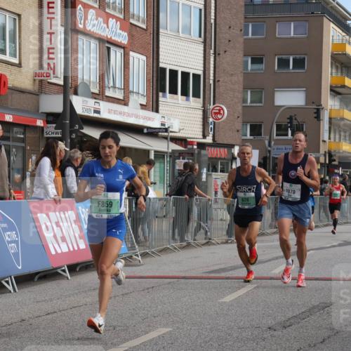 15.09.2024 - PSD Bank Halbmarathon Michael Strokosch http://msf.ph/oto/7082283 15.09.2024 11:19:22 Ziel 401, 628, 630, 640, 822, 859, 887, 1070 meine-sportfotos.de