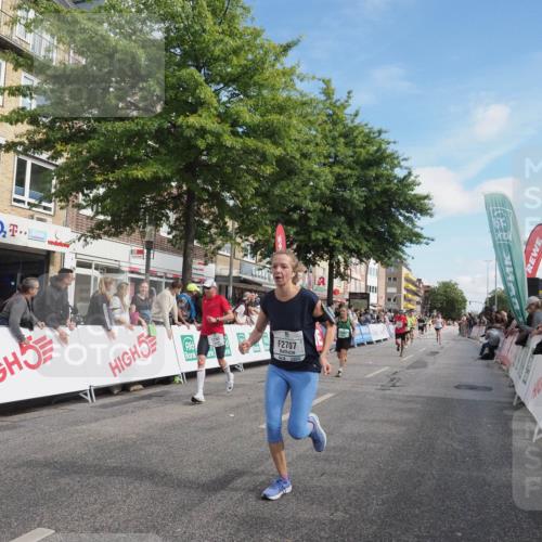 15.09.2024 - PSD Bank Halbmarathon Miley Keyser http://msf.ph/oto/7082284 15.09.2024 11:41:43 Ziel 768, 943, 953, 960, 1183, 1203, 1241, 1243, 1260, 1262, 1320, 1542, 1970, 2083, 2707, 2850 meine-sportfotos.de