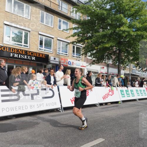 15.09.2024 - PSD Bank Halbmarathon Miley Keyser http://msf.ph/oto/7082299 15.09.2024 11:41:46 Ziel 943, 953, 1183, 1203, 1241, 1260, 1262, 1309, 1320, 1542, 1970, 2083, 2707, 2850 meine-sportfotos.de