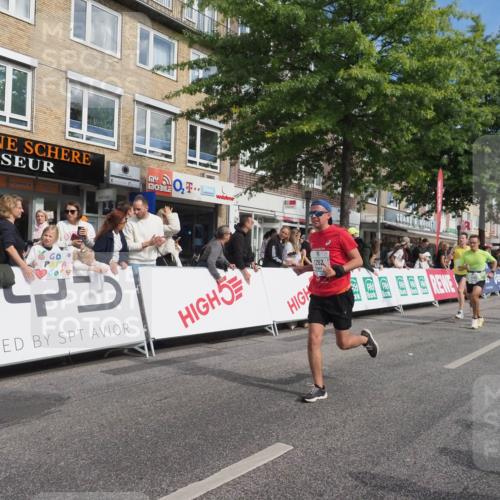 15.09.2024 - PSD Bank Halbmarathon Miley Keyser http://msf.ph/oto/7082312 15.09.2024 11:41:47 Ziel 943, 953, 1183, 1203, 1241, 1260, 1262, 1309, 1320, 1542, 1970, 2083, 2707, 2850 meine-sportfotos.de