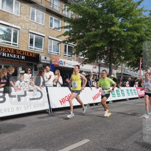 15.09.2024 - PSD Bank Halbmarathon Miley Keyser http://msf.ph/oto/7082329 15.09.2024 11:41:49 Ziel 943, 953, 1183, 1203, 1241, 1260, 1262, 1309, 1542, 1671, 1970, 2083, 2707, 2850 meine-sportfotos.de