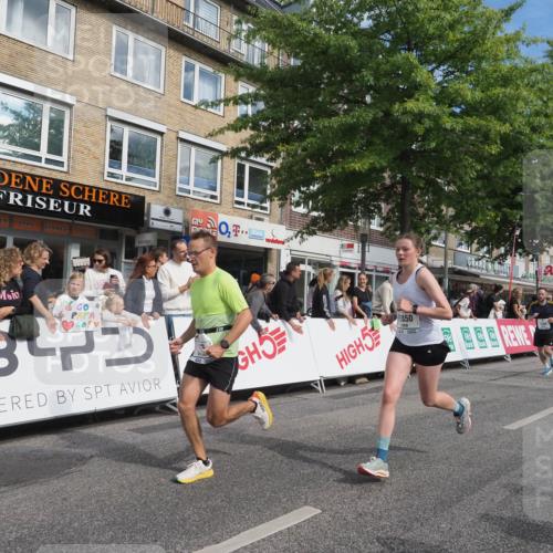 15.09.2024 - PSD Bank Halbmarathon Miley Keyser http://msf.ph/oto/7082337 15.09.2024 11:41:49 Ziel 943, 953, 1183, 1203, 1241, 1260, 1262, 1309, 1542, 1671, 1970, 2083, 2707, 2850 meine-sportfotos.de