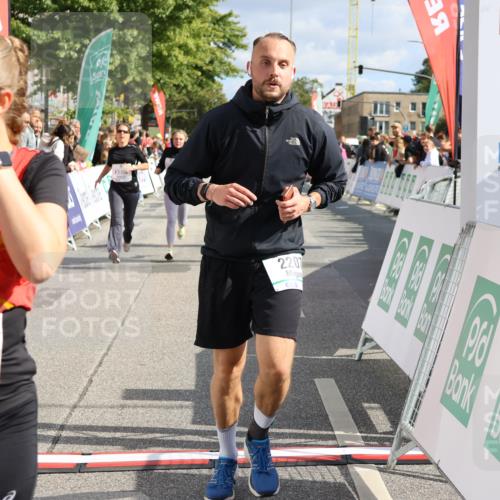 15.09.2024 - PSD Bank Halbmarathon Strokosch-Dieckow http://msf.ph/oto/7082349 15.09.2024 12:35:38 Ziel 2207, 2324, 3178, 3300, 3335, 3468 meine-sportfotos.de