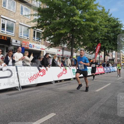 15.09.2024 - PSD Bank Halbmarathon Miley Keyser http://msf.ph/oto/7082365 15.09.2024 11:41:55 Ziel 726, 735, 763, 953, 1183, 1203, 1215, 1260, 1262, 1309, 1542, 1671, 2850 meine-sportfotos.de