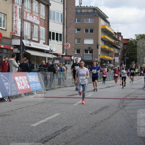 15.09.2024 - PSD Bank Halbmarathon Michael Strokosch http://msf.ph/oto/7082383 15.09.2024 12:28:07 Ziel 2322, 2392, 2439, 2441, 3017, 3073, 3121, 3327 meine-sportfotos.de