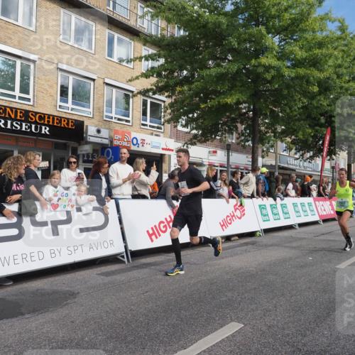 15.09.2024 - PSD Bank Halbmarathon Miley Keyser http://msf.ph/oto/7082384 15.09.2024 11:41:57 Ziel 726, 735, 763, 953, 1183, 1215, 1260, 1309, 1542, 1671, 2661, 2850 meine-sportfotos.de