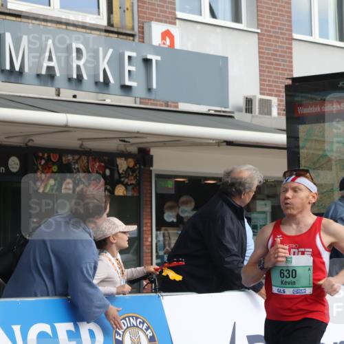 15.09.2024 - PSD Bank Halbmarathon Michael Strokosch http://msf.ph/oto/7082385 15.09.2024 11:19:28 Ziel 401, 628, 630, 822, 859, 870, 887, 1070, 2468 meine-sportfotos.de