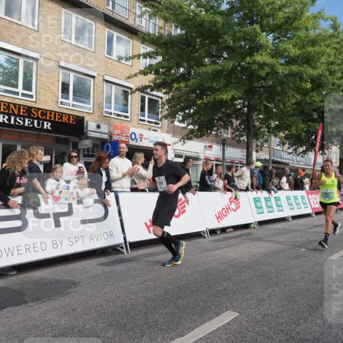 15.09.2024 - PSD Bank Halbmarathon Miley Keyser http://msf.ph/oto/7082386 15.09.2024 11:41:57 Ziel 726, 735, 763, 953, 1183, 1215, 1260, 1309, 1542, 1671, 2661, 2850 meine-sportfotos.de