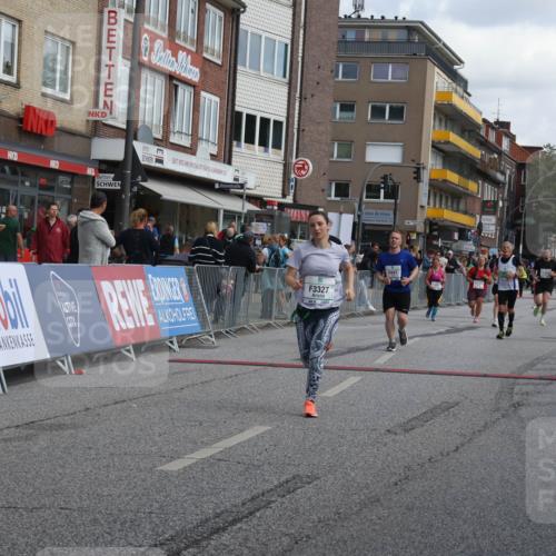 15.09.2024 - PSD Bank Halbmarathon Michael Strokosch http://msf.ph/oto/7082396 15.09.2024 12:28:07 Ziel 2322, 2392, 2439, 2441, 3017, 3073, 3121, 3327 meine-sportfotos.de