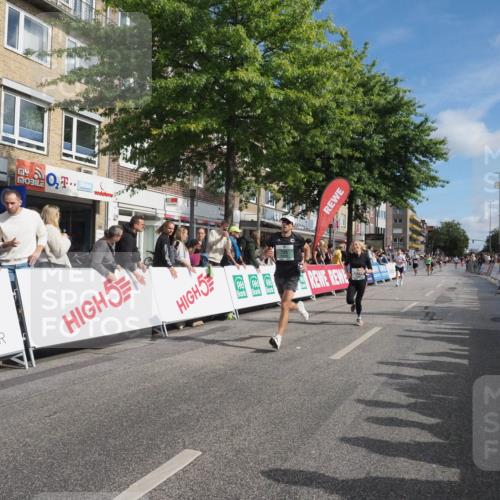 15.09.2024 - PSD Bank Halbmarathon Miley Keyser http://msf.ph/oto/7082430 15.09.2024 11:42:10 Ziel 726, 735, 763, 1215, 1259, 1470, 1566, 1592, 1671, 1875, 2643, 2661 meine-sportfotos.de