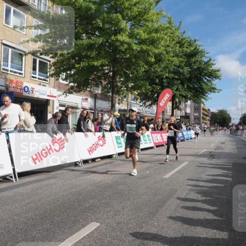 15.09.2024 - PSD Bank Halbmarathon Miley Keyser http://msf.ph/oto/7082432 15.09.2024 11:42:10 Ziel 726, 735, 763, 1215, 1259, 1470, 1566, 1592, 1671, 1875, 2643, 2661 meine-sportfotos.de