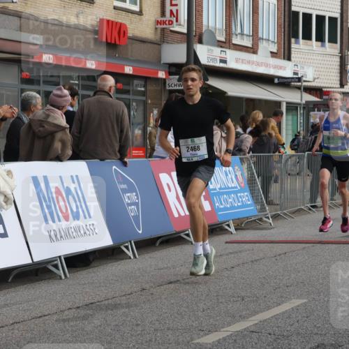 15.09.2024 - PSD Bank Halbmarathon Michael Strokosch http://msf.ph/oto/7082439 15.09.2024 11:19:34 Ziel 401, 605, 608, 628, 630, 637, 820, 822, 858, 859, 870, 1070, 2468 meine-sportfotos.de