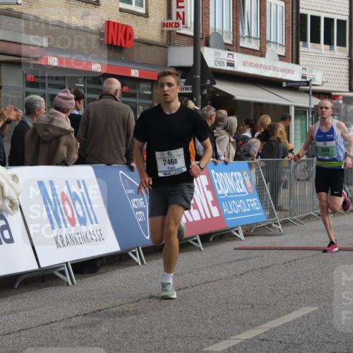 15.09.2024 - PSD Bank Halbmarathon Michael Strokosch http://msf.ph/oto/7082445 15.09.2024 11:19:35 Ziel 401, 508, 605, 608, 628, 630, 637, 668, 820, 822, 858, 870, 1070, 2468 meine-sportfotos.de