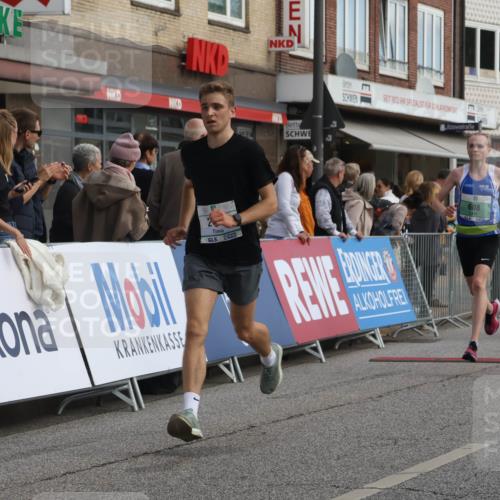 15.09.2024 - PSD Bank Halbmarathon Michael Strokosch http://msf.ph/oto/7082448 15.09.2024 11:19:35 Ziel 401, 508, 605, 608, 628, 630, 637, 668, 820, 822, 858, 870, 1070, 2468 meine-sportfotos.de