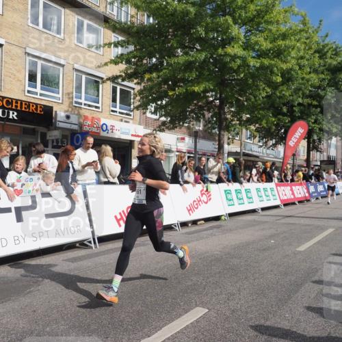 15.09.2024 - PSD Bank Halbmarathon Miley Keyser http://msf.ph/oto/7082452 15.09.2024 11:42:11 Ziel 726, 735, 763, 920, 1215, 1259, 1470, 1566, 1592, 1671, 1875, 2643, 2661 meine-sportfotos.de