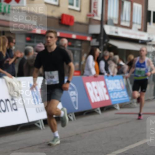 15.09.2024 - PSD Bank Halbmarathon Michael Strokosch http://msf.ph/oto/7082453 15.09.2024 11:19:35 Ziel 401, 508, 605, 608, 628, 630, 637, 668, 820, 822, 858, 870, 1070, 2468 meine-sportfotos.de