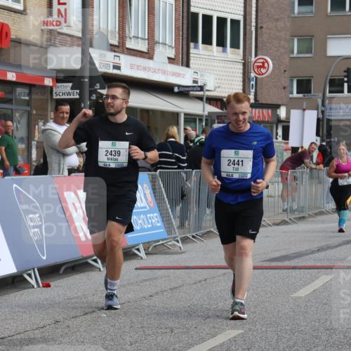 15.09.2024 - PSD Bank Halbmarathon Michael Strokosch http://msf.ph/oto/7082455 15.09.2024 12:28:11 Ziel 2322, 2392, 2439, 2441, 3017, 3121, 3274, 3327 meine-sportfotos.de