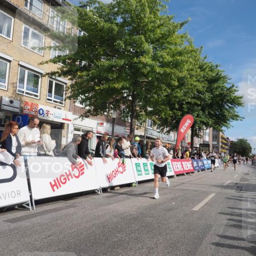 15.09.2024 - PSD Bank Halbmarathon Miley Keyser http://msf.ph/oto/7082458 15.09.2024 11:42:14 Ziel 735, 920, 968, 1151, 1259, 1470, 1533, 1559, 1566, 1592, 1875, 2643, 2661 meine-sportfotos.de