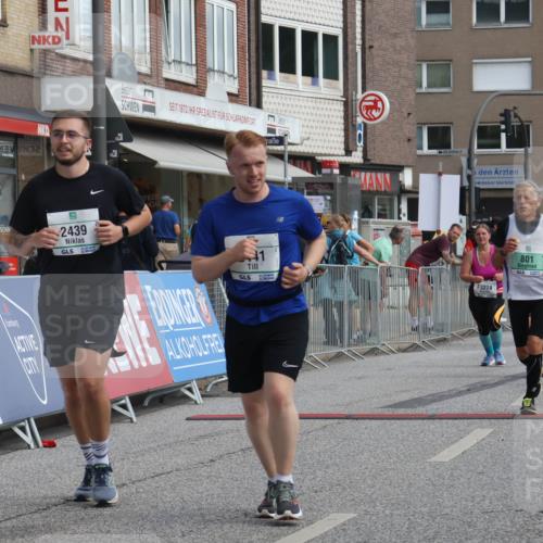 15.09.2024 - PSD Bank Halbmarathon Michael Strokosch http://msf.ph/oto/7082471 15.09.2024 12:28:12 Ziel 2322, 2392, 2439, 2441, 3017, 3121, 3274, 3327 meine-sportfotos.de