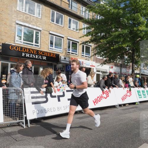 15.09.2024 - PSD Bank Halbmarathon Miley Keyser http://msf.ph/oto/7082477 15.09.2024 11:42:15 Ziel 735, 920, 968, 1151, 1259, 1470, 1533, 1559, 1566, 1592, 1875, 2643, 2661 meine-sportfotos.de