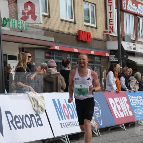 15.09.2024 - PSD Bank Halbmarathon Michael Strokosch http://msf.ph/oto/7082530 15.09.2024 11:19:40 Ziel 508, 605, 608, 615, 630, 637, 668, 820, 858, 870, 871, 2468 meine-sportfotos.de