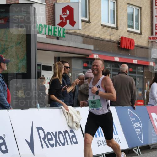 15.09.2024 - PSD Bank Halbmarathon Michael Strokosch http://msf.ph/oto/7082538 15.09.2024 11:19:41 Ziel 508, 605, 608, 615, 637, 668, 820, 858, 870, 871, 2468 meine-sportfotos.de