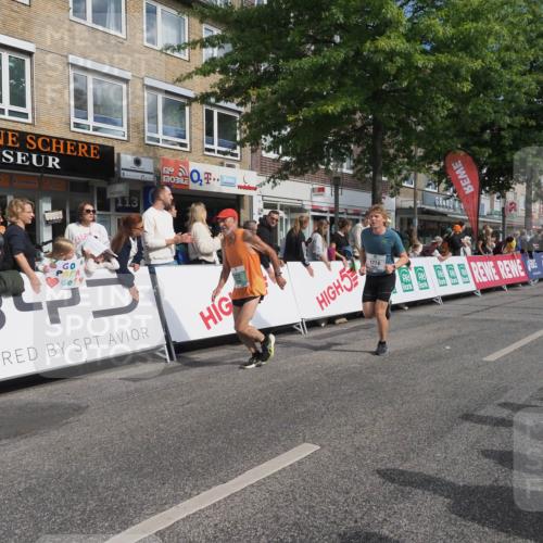 15.09.2024 - PSD Bank Halbmarathon Miley Keyser http://msf.ph/oto/7082617 15.09.2024 11:42:30 Ziel 772, 920, 956, 968, 1116, 1151, 1213, 1479, 1533, 1559, 1589, 1719, 1774, 2610, 2643 meine-sportfotos.de
