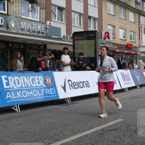 15.09.2024 - PSD Bank Halbmarathon Michael Strokosch http://msf.ph/oto/7082618 15.09.2024 12:28:24 Ziel 2392, 3017, 3121, 3225, 3274 meine-sportfotos.de