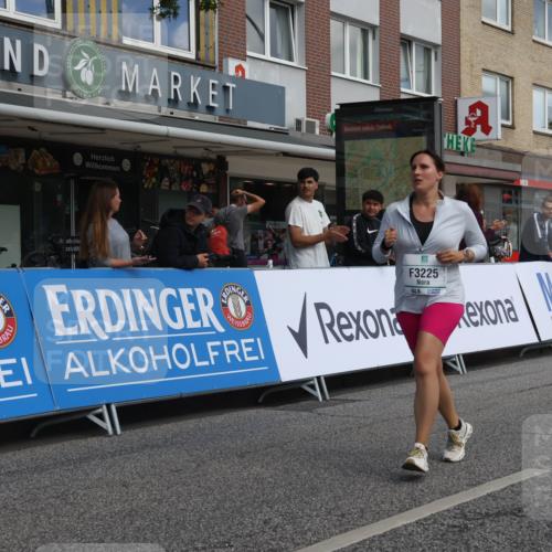 15.09.2024 - PSD Bank Halbmarathon Michael Strokosch http://msf.ph/oto/7082626 15.09.2024 12:28:24 Ziel 2392, 3017, 3121, 3225, 3274 meine-sportfotos.de