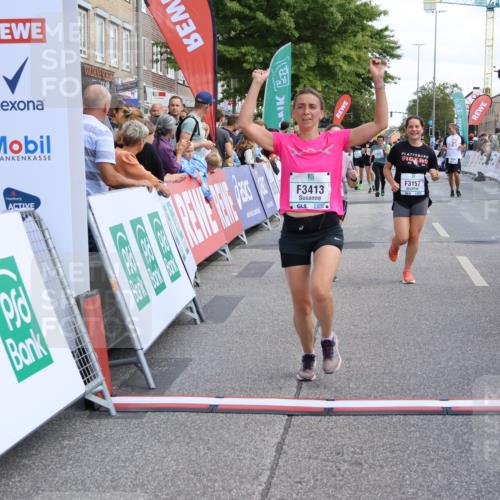 15.09.2024 - PSD Bank Halbmarathon Strokosch-Dieckow http://msf.ph/oto/7082630 15.09.2024 12:26:27 Ziel 3086, 3156, 3157, 3226, 3239, 3281, 3342, 3413 meine-sportfotos.de