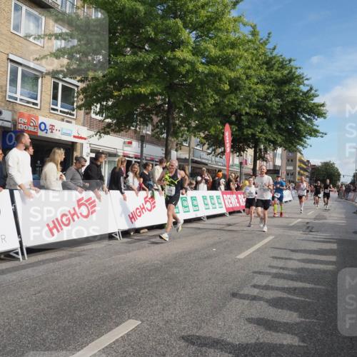 15.09.2024 - PSD Bank Halbmarathon Miley Keyser http://msf.ph/oto/7082636 15.09.2024 11:42:38 Ziel 715, 772, 956, 1116, 1213, 1292, 1468, 1479, 1589, 1719, 1774, 2489, 2610, 2659 meine-sportfotos.de