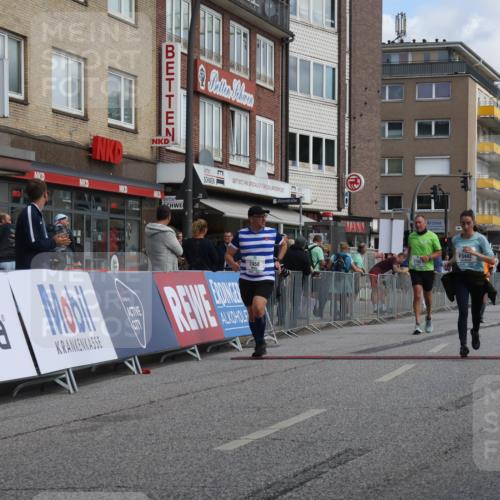 15.09.2024 - PSD Bank Halbmarathon Michael Strokosch http://msf.ph/oto/7082659 15.09.2024 12:28:34 Ziel 2076, 2108, 2458, 2715, 3225, 3442 meine-sportfotos.de