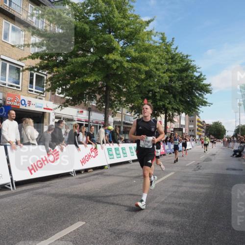 15.09.2024 - PSD Bank Halbmarathon Miley Keyser http://msf.ph/oto/7082679 15.09.2024 11:42:43 Ziel 715, 760, 956, 1116, 1213, 1292, 1468, 1479, 1548, 1589, 1719, 2489, 2610, 2659 meine-sportfotos.de