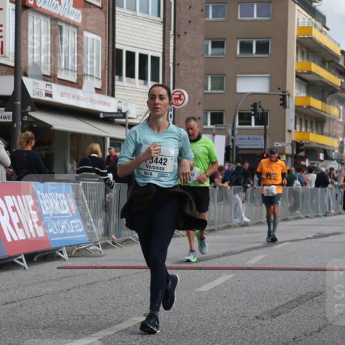 15.09.2024 - PSD Bank Halbmarathon Michael Strokosch http://msf.ph/oto/7082697 15.09.2024 12:28:36 Ziel 2076, 2108, 2458, 2715, 3442 meine-sportfotos.de