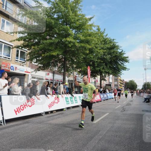 15.09.2024 - PSD Bank Halbmarathon Miley Keyser http://msf.ph/oto/7082738 15.09.2024 11:42:48 Ziel 715, 760, 956, 1116, 1292, 1298, 1468, 1479, 1496, 1548, 1589, 1719, 2489, 2610, 2659 meine-sportfotos.de