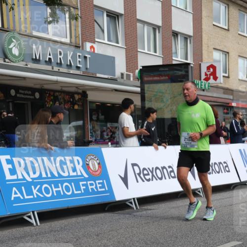 15.09.2024 - PSD Bank Halbmarathon Michael Strokosch http://msf.ph/oto/7082744 15.09.2024 12:28:42 Ziel 2076, 2108, 2458, 2715, 3057, 3255, 3442 meine-sportfotos.de