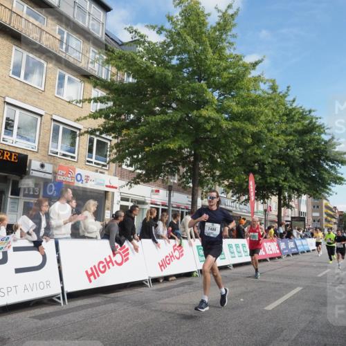 15.09.2024 - PSD Bank Halbmarathon Miley Keyser http://msf.ph/oto/7082754 15.09.2024 11:42:51 Ziel 715, 760, 1292, 1298, 1468, 1496, 1548, 1563, 1652, 1719, 2489, 2659 meine-sportfotos.de