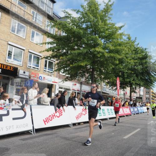 15.09.2024 - PSD Bank Halbmarathon Miley Keyser http://msf.ph/oto/7082756 15.09.2024 11:42:52 Ziel 715, 760, 1292, 1298, 1468, 1496, 1548, 1563, 1652, 1719, 2489, 2659 meine-sportfotos.de