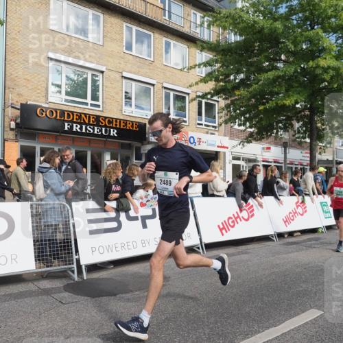 15.09.2024 - PSD Bank Halbmarathon Miley Keyser http://msf.ph/oto/7082766 15.09.2024 11:42:52 Ziel 715, 760, 1292, 1298, 1468, 1496, 1548, 1563, 1652, 1719, 2489, 2659 meine-sportfotos.de