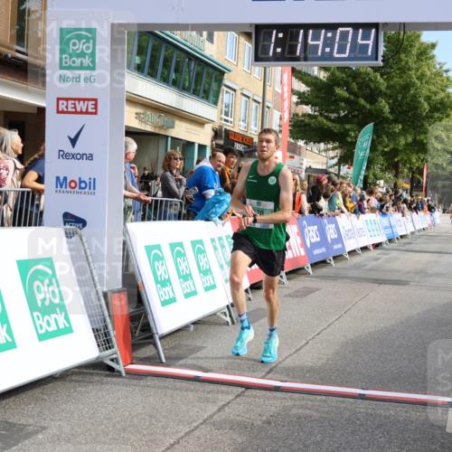 15.09.2024 - PSD Bank Halbmarathon Strokosch-Dieckow http://msf.ph/oto/7082781 15.09.2024 11:14:55 Ziel 412, 540, 564, 565, 570, 588, 845 meine-sportfotos.de