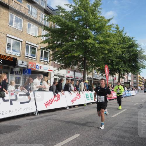 15.09.2024 - PSD Bank Halbmarathon Miley Keyser http://msf.ph/oto/7082785 15.09.2024 11:42:54 Ziel 715, 760, 1226, 1292, 1298, 1343, 1496, 1548, 1563, 1652, 2489, 2651, 2659 meine-sportfotos.de