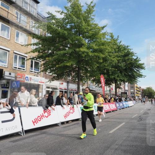 15.09.2024 - PSD Bank Halbmarathon Miley Keyser http://msf.ph/oto/7082795 15.09.2024 11:42:56 Ziel 752, 760, 942, 1226, 1292, 1298, 1343, 1496, 1548, 1563, 1652, 2489, 2651 meine-sportfotos.de