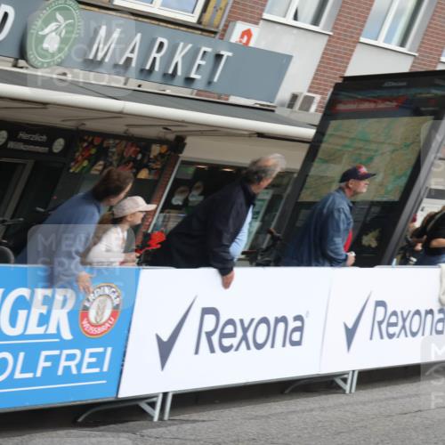 15.09.2024 - PSD Bank Halbmarathon Michael Strokosch http://msf.ph/oto/7082805 15.09.2024 11:20:07 Ziel 598, 611, 843, 1011, 1021, 2613 meine-sportfotos.de